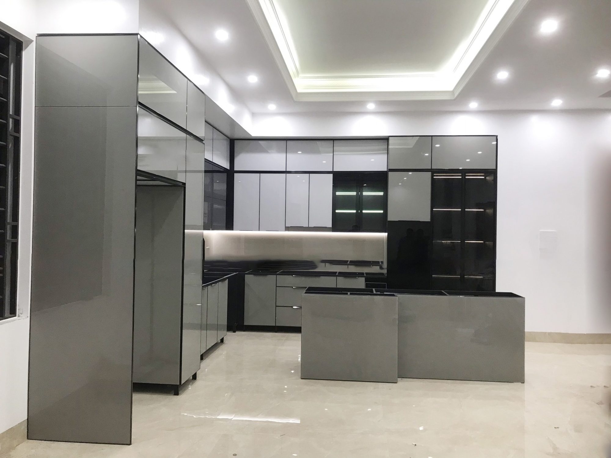 tu bep inox vu yen 12